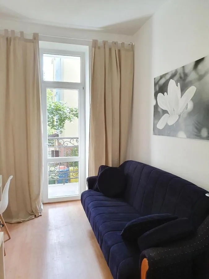 Hostel Nw Pokoje 10 Minut Pieszo Do Centrum Sopot 0*,  Polska